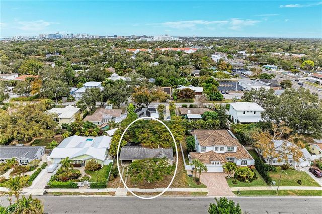 1925 MAGNOLIA STREET, Sarasota, FL 34239