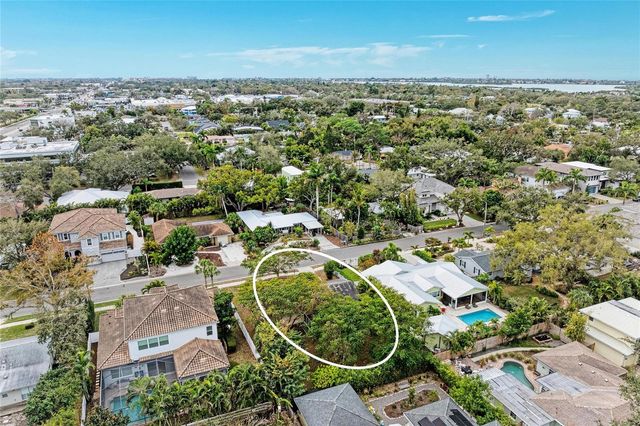1925 MAGNOLIA STREET, Sarasota, FL 34239