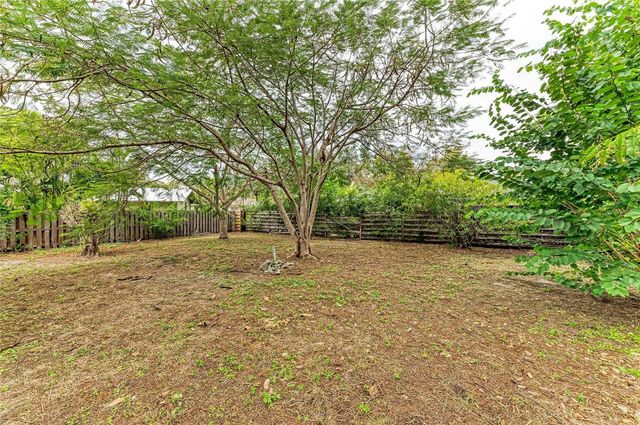 1925 MAGNOLIA STREET, Sarasota, FL 34239