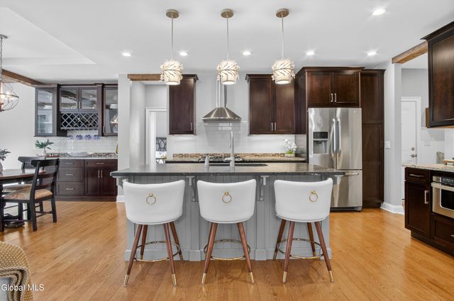 21 Saw Mill Court, Wilton, NY 12866