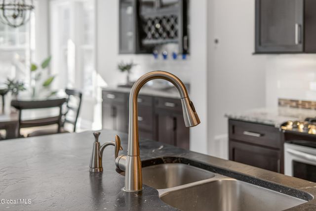 21 Saw Mill Court, Wilton, NY 12866