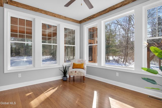 21 Saw Mill Court, Wilton, NY 12866