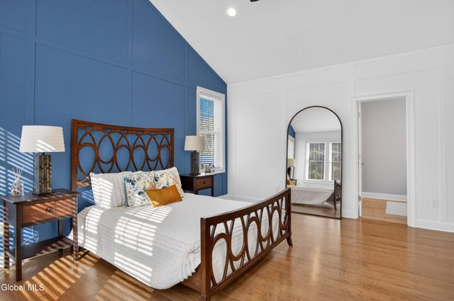 21 Saw Mill Court, Wilton, NY 12866