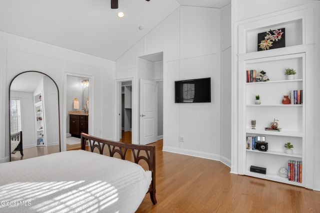 21 Saw Mill Court, Wilton, NY 12866