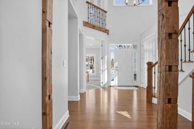 21 Saw Mill Court, Wilton, NY 12866