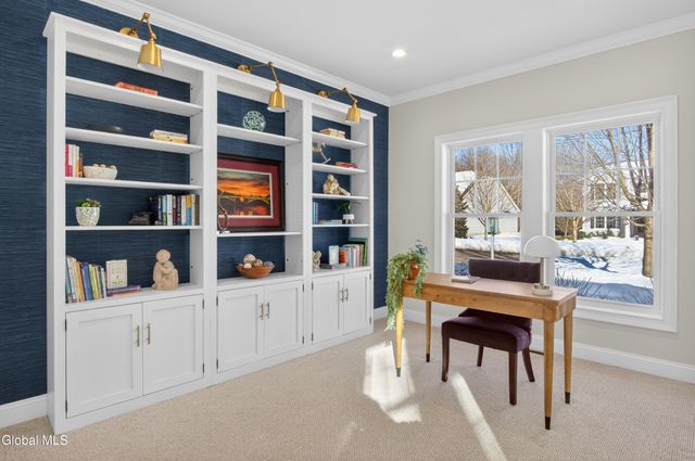 21 Saw Mill Court, Wilton, NY 12866