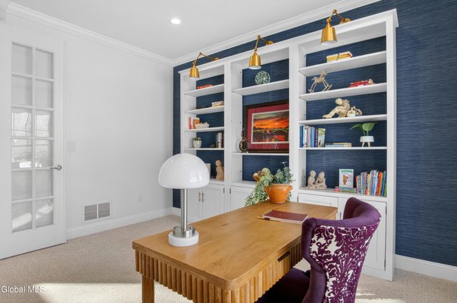 21 Saw Mill Court, Wilton, NY 12866