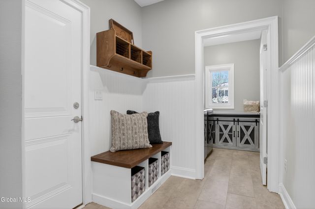 21 Saw Mill Court, Wilton, NY 12866