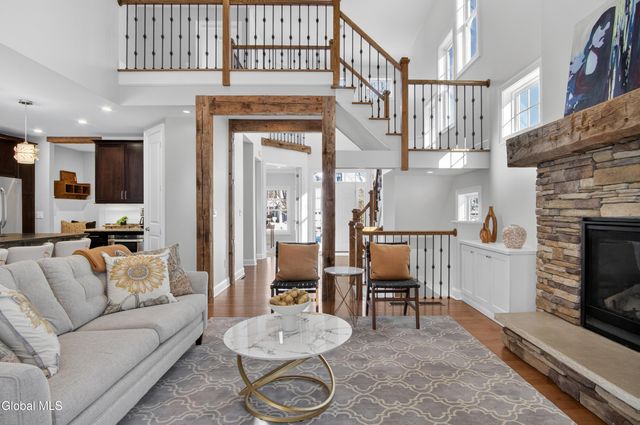 21 Saw Mill Court, Wilton, NY 12866