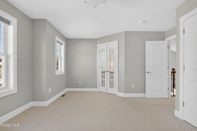 21 Saw Mill Court, Wilton, NY 12866