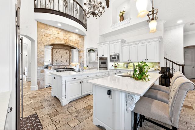 1202 Club House Court, Southlake, TX 76092