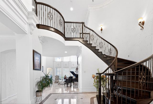 1202 Club House Court, Southlake, TX 76092