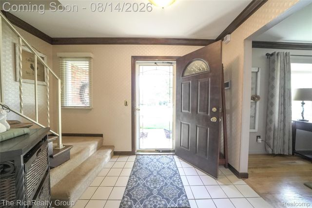 27328 Lawrence Drive, Dearborn Heights, MI 48127