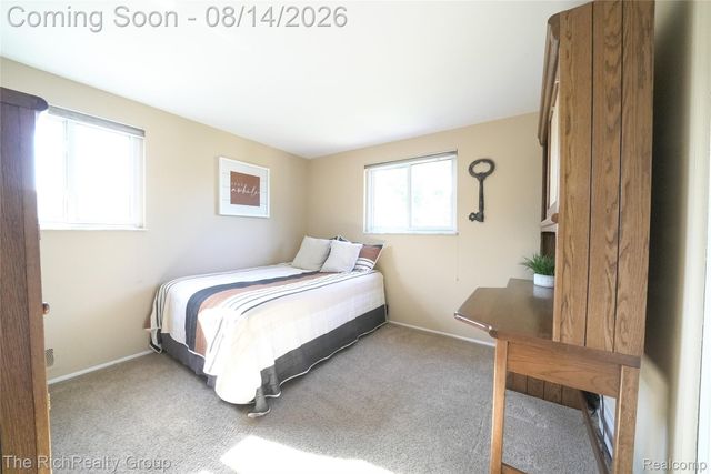 27328 Lawrence Drive, Dearborn Heights, MI 48127