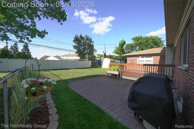 27328 Lawrence Drive, Dearborn Heights, MI 48127