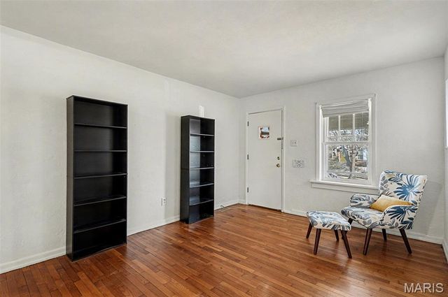 3808 Burgen Avenue, St Louis, MO 63116