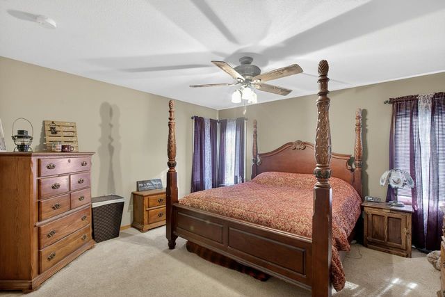 1802 Kendrick Ln, El Dorado, KS 67042