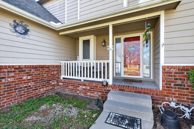 1802 Kendrick Ln, El Dorado, KS 67042