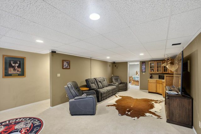 1802 Kendrick Ln, El Dorado, KS 67042