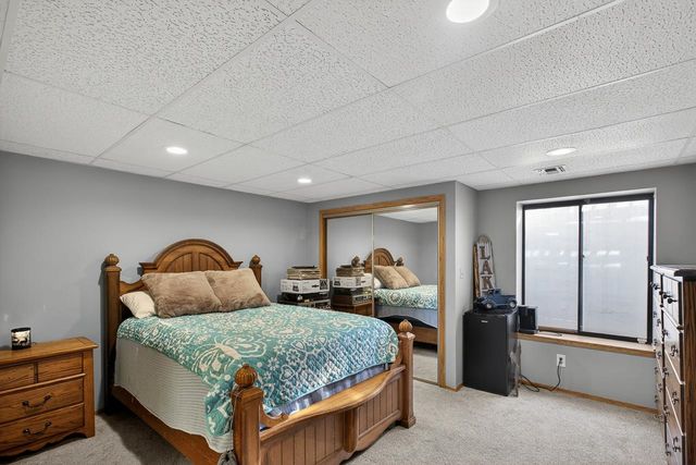 1802 Kendrick Ln, El Dorado, KS 67042