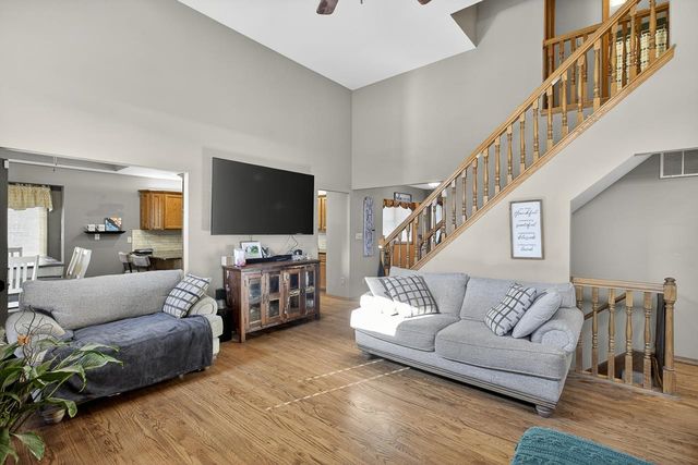 1802 Kendrick Ln, El Dorado, KS 67042