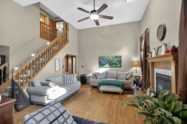 1802 Kendrick Ln, El Dorado, KS 67042