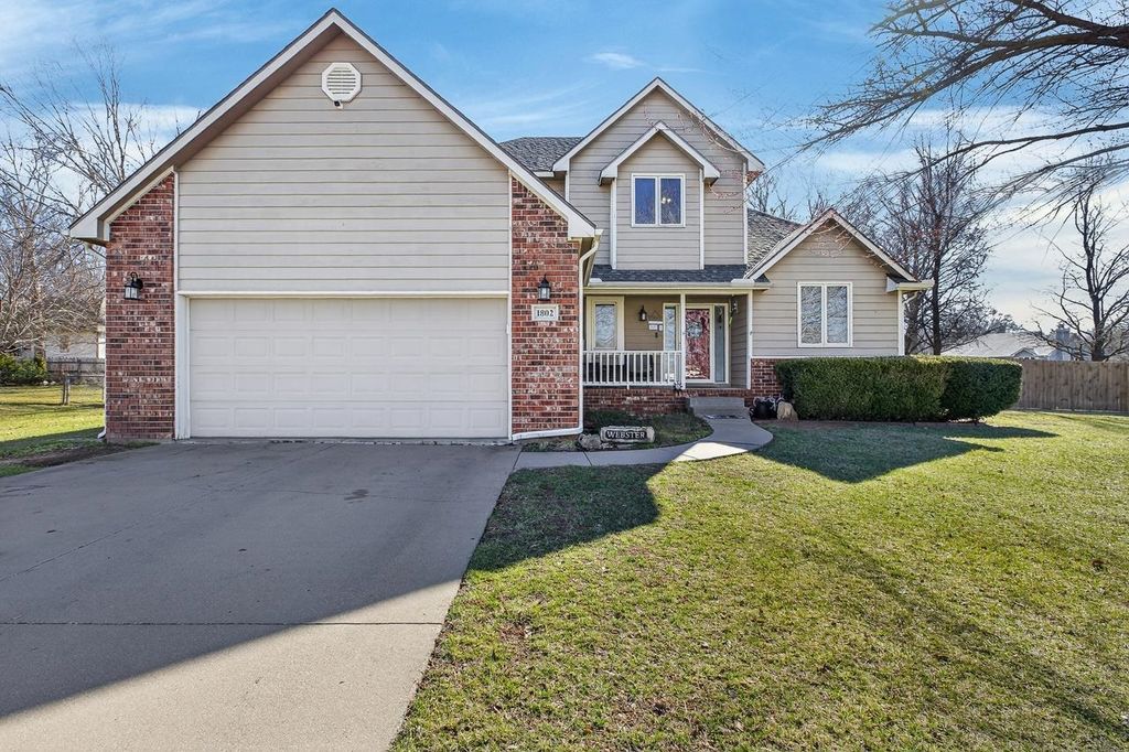 1802 Kendrick Ln, El Dorado, KS 67042