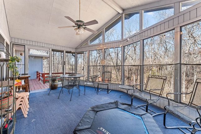 67 London Drive, Bella Vista, AR 72715