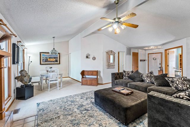 67 London Drive, Bella Vista, AR 72715