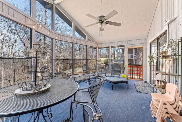 67 London Drive, Bella Vista, AR 72715