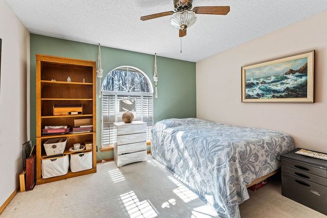 67 London Drive, Bella Vista, AR 72715