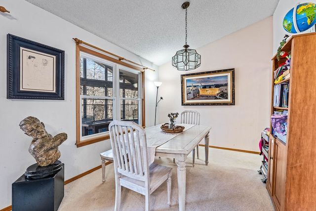 67 London Drive, Bella Vista, AR 72715