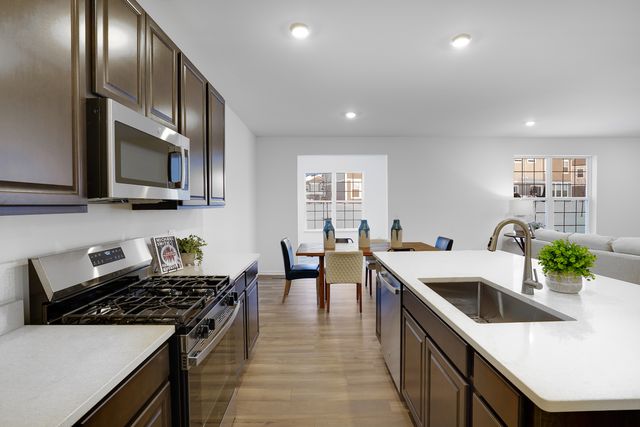 10184 Leopold Lane, Huntley, IL 60142