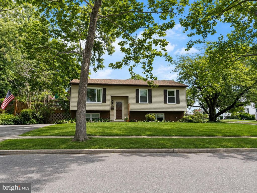 119 READING AVE, BARRINGTON, NJ 08007 — exterior