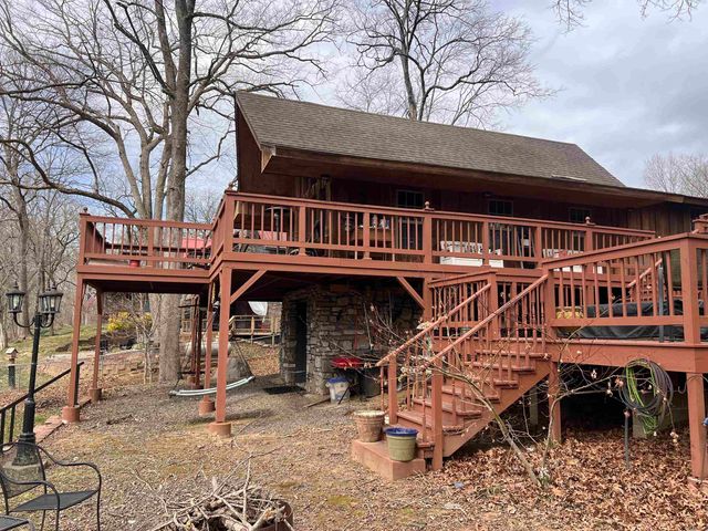 145 Trout Valley Rd, Wilburn, AR 72179