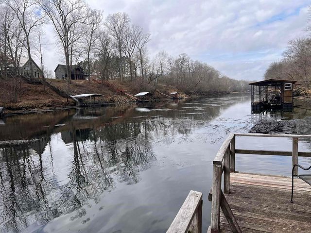 145 Trout Valley Rd, Wilburn, AR 72179