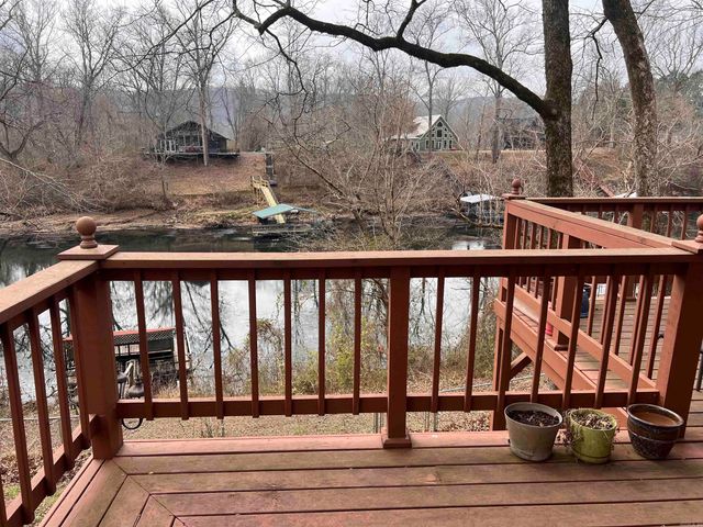 145 Trout Valley Rd, Wilburn, AR 72179