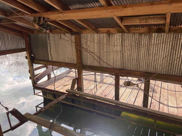 145 Trout Valley Rd, Wilburn, AR 72179