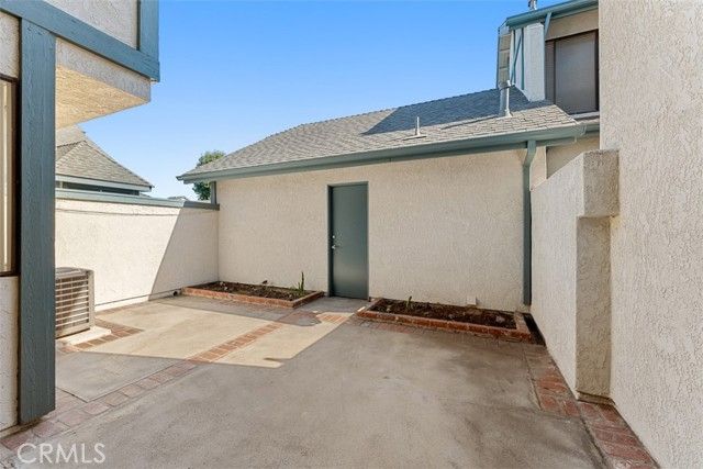 1531 W Nottingham, Anaheim, CA 92802