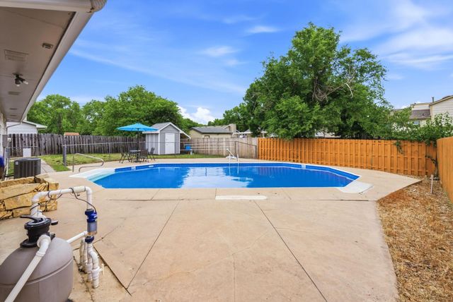 2522 N Battin, Wichita, KS 67220