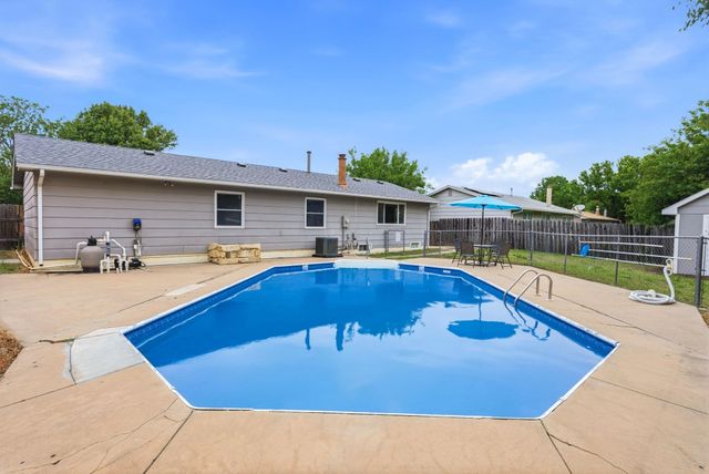 2522 N Battin, Wichita, KS 67220