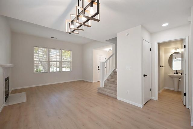 133 Brightstone Cir, Folsom, CA 95630