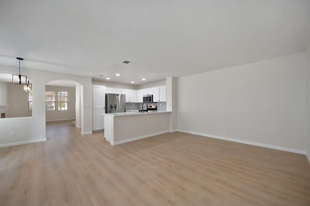 133 Brightstone Cir, Folsom, CA 95630