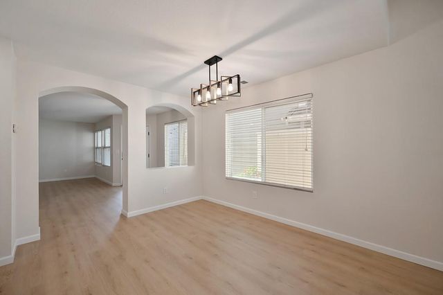 133 Brightstone Cir, Folsom, CA 95630