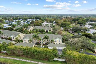 3260 Douglas DR # 204, Naples, FL 34105