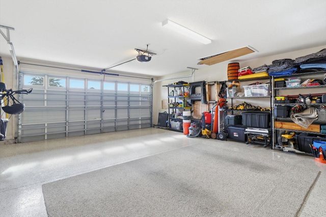 6088 KECKONEN DRIVE, The Villages, FL 32163
