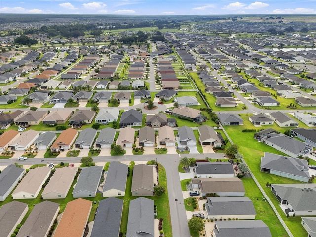 6088 KECKONEN DRIVE, The Villages, FL 32163