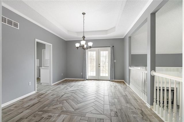 5217 S Powell Avenue, Blue Springs, MO 64015