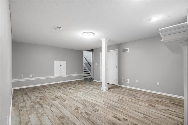 5217 S Powell Avenue, Blue Springs, MO 64015