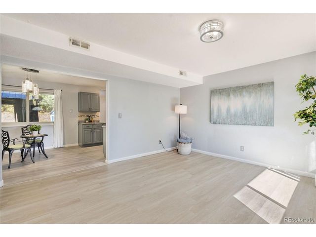 1270 Commanchero Dr, Colorado Springs, CO 80915